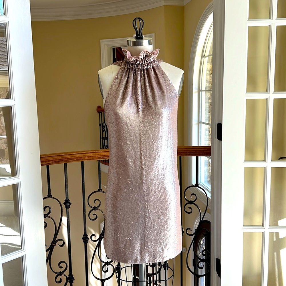 Gorgeous rose silver sequin dress size L, by C/MEO Collective